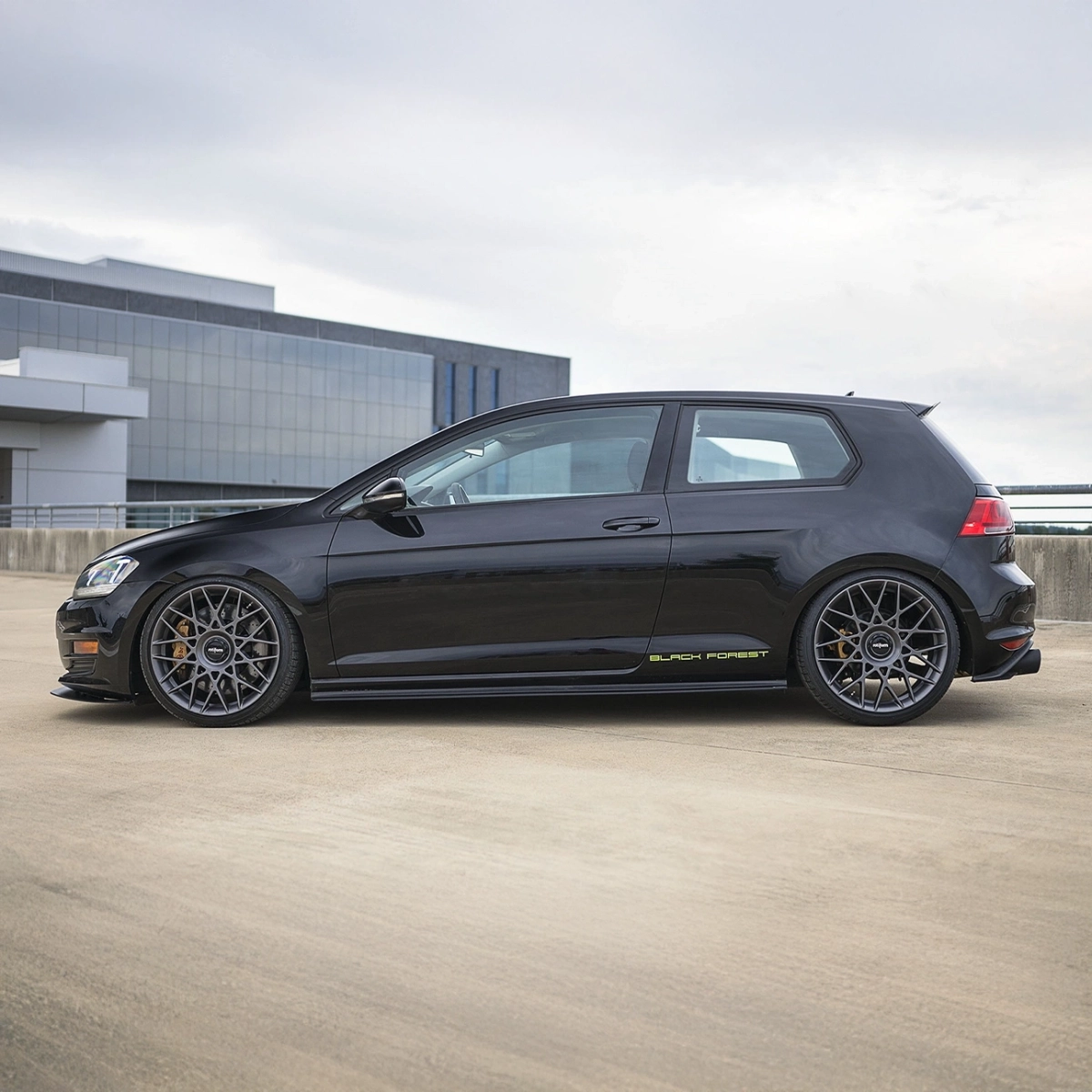 Rotiform BLQ-C Anthracite 8,5x19 5x112 ET35 66,56 Takım Jant