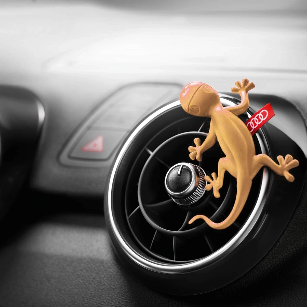 Audi Sport Gecko Aromatik Tarçın Araç Kokusu - Metal Gold