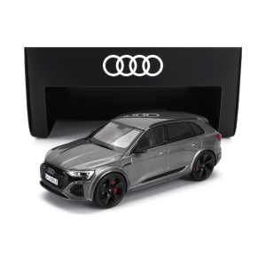 Audi Sport Q8 E-Tron Kronos Grisi 1:43 Diecast - Model Araba