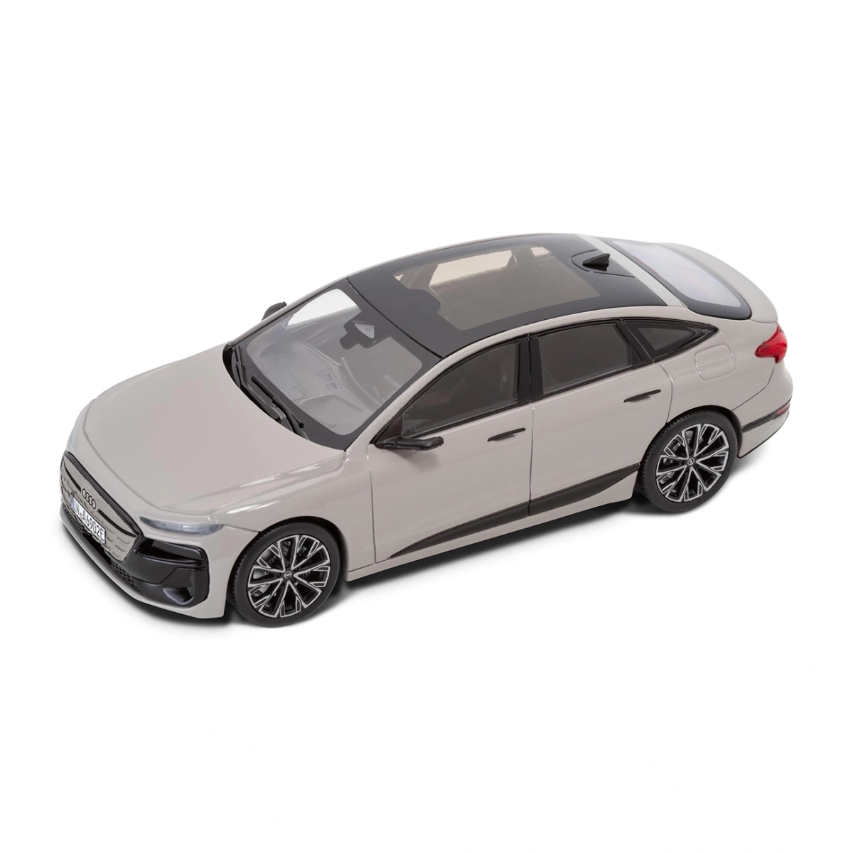 Audi Sport A6 Sportback E-Tron 1:43 Diecast - Model Araba