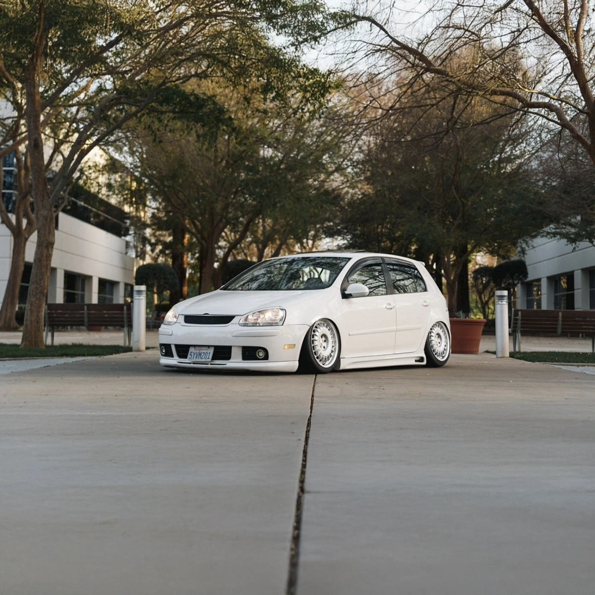 Rotiform PMF Gloss Silver 8,5x18 5x112 ET45 CB:66.56 Takım Jant