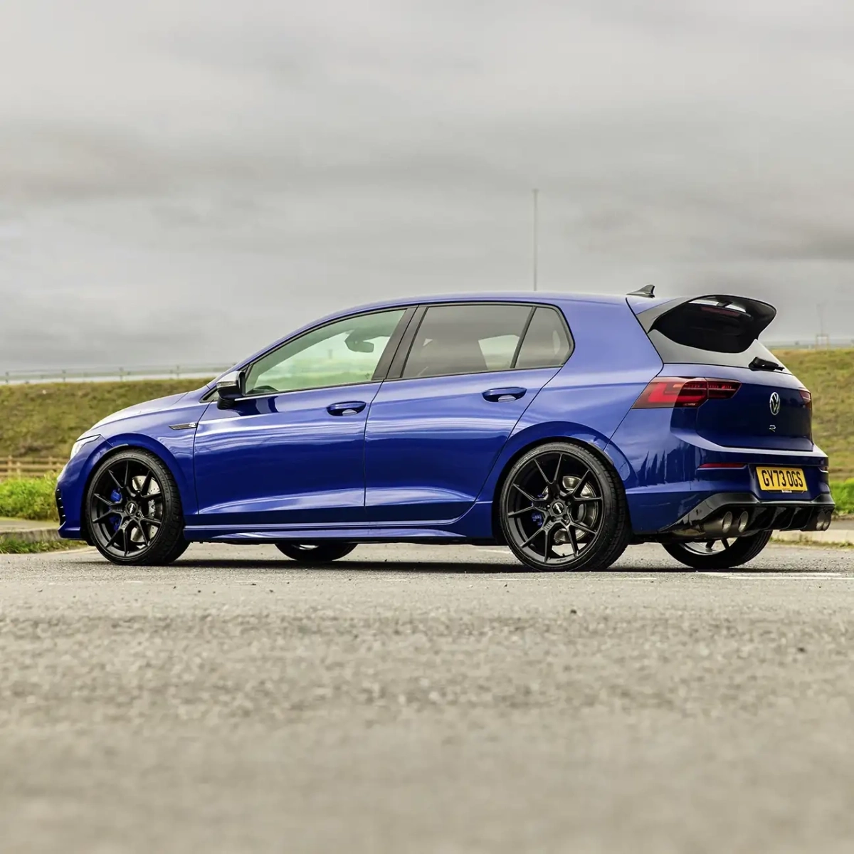 Rotiform KPR Satin Black 8,5x19 5x112 ET45 CB:66.56 Takım Jant