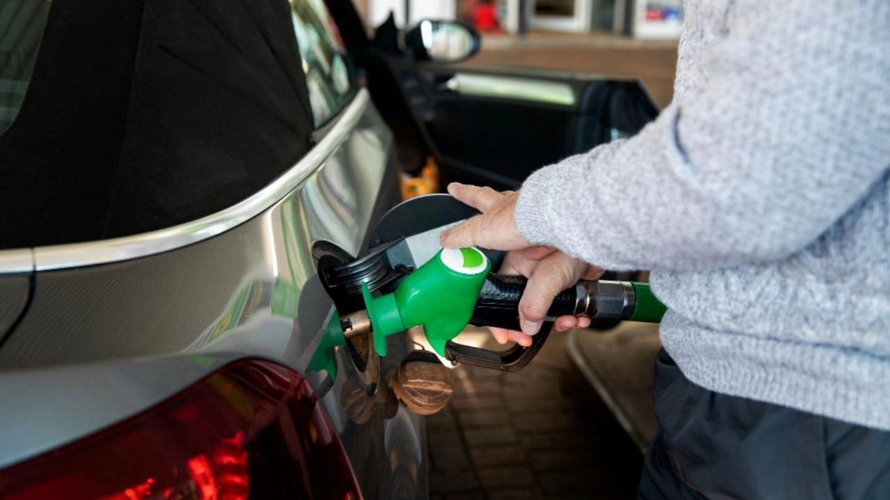 Yakıt Rayı (Fuel Rail) Nedir?