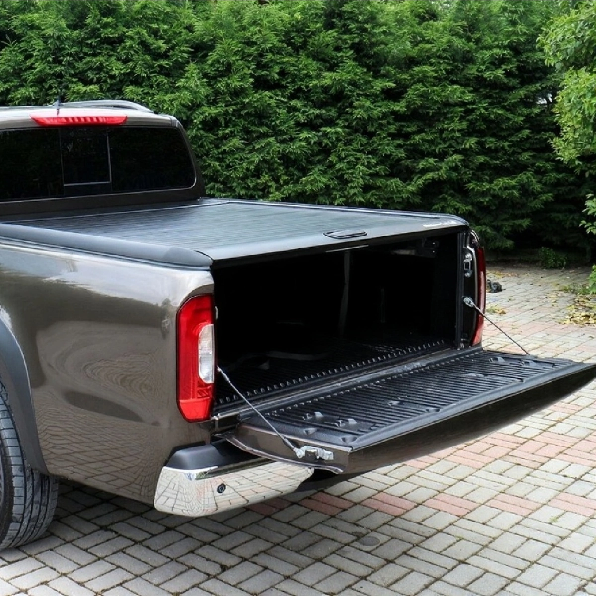 Maximus Top Roller V1 Mercedes X-Class (2017+) Sürgülü Kasa Kapağı (Siyah) - Tonneau Cover