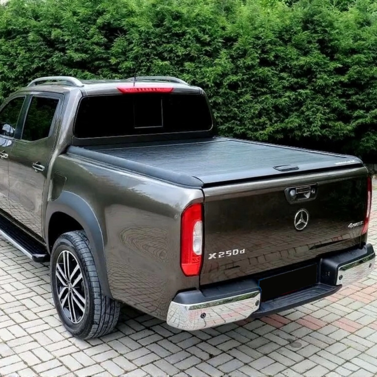 Maximus Top Roller V1 Mercedes X-Class (2017+) Sürgülü Kasa Kapağı (Siyah) - Tonneau Cover