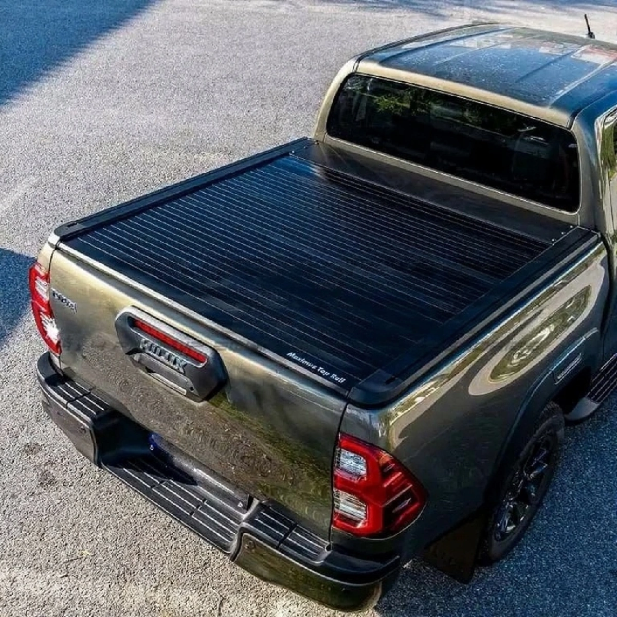 Maximus Top Roller v2 Toyota Hilux Sürgülü Kasa Kapağı (Siyah) - Tonneau Cover