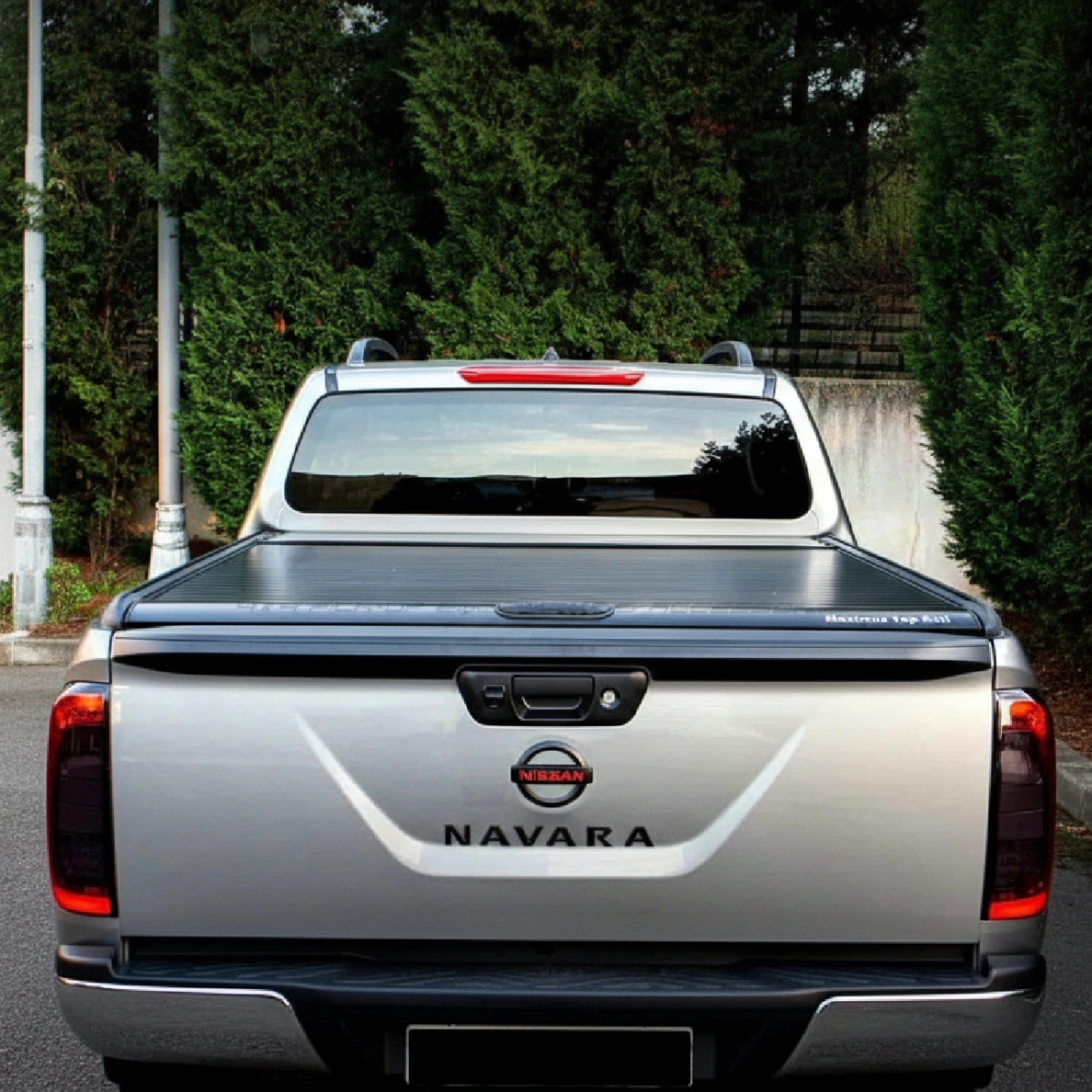 Maximus Top Roller Nissan NP300 Navara Sürgülü Kasa Kapağı (Siyah) - Tonneau Cover