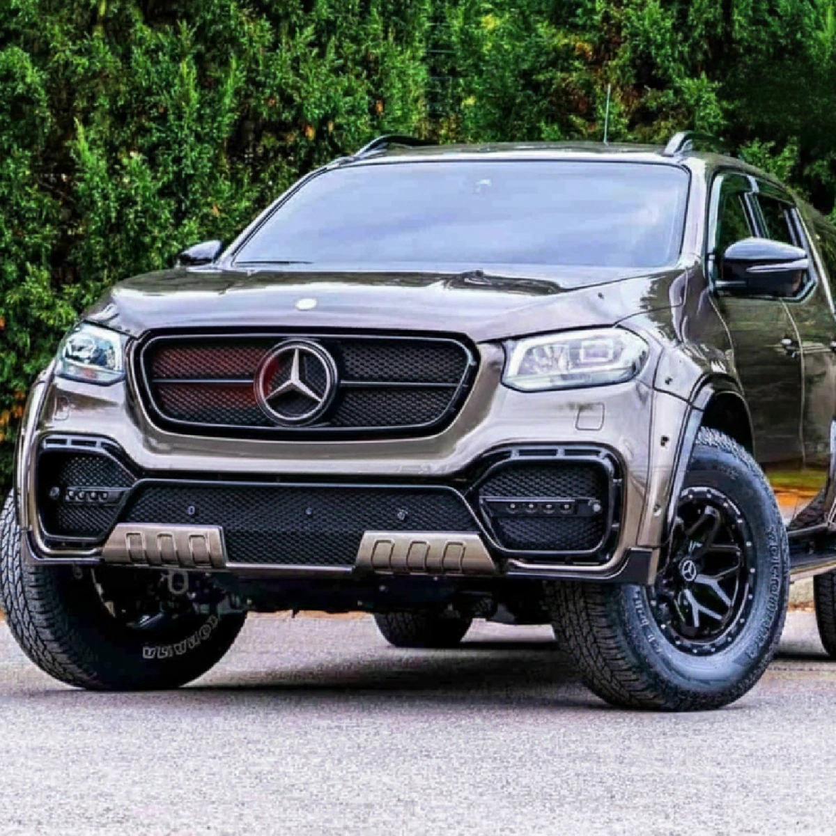 Maximus Body Kit - Komple Görünüm Dönüşüm Paketi Stil Seti Mercedes X-Class AMG