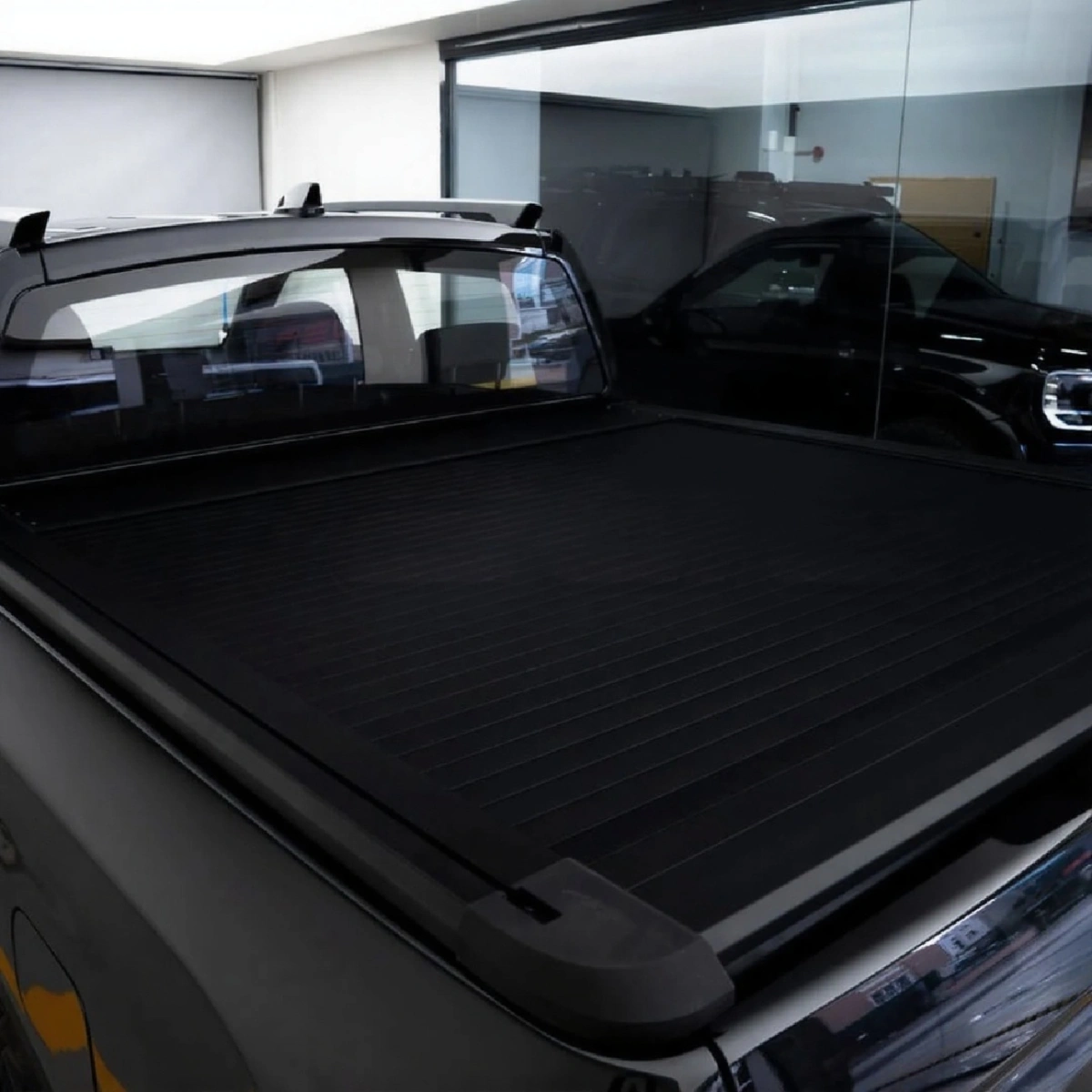 Maximus Top Roller v2 SsangYong Musso Grand Sürgülü Kasa Kapağı (Siyah) - Tonneau Cover