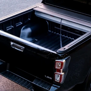 Maximus Top Roller v2 Isuzu D-Max Sürgülü Kasa Kapağı (Siyah) - Tonneau Cover