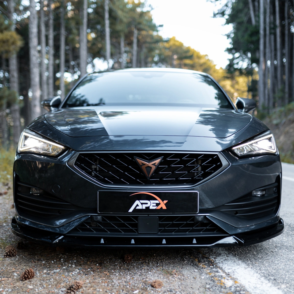 Apex Aero Design - Cupra Leon Mk1 (2020-2024) - Ön Lip - Front Splitter
