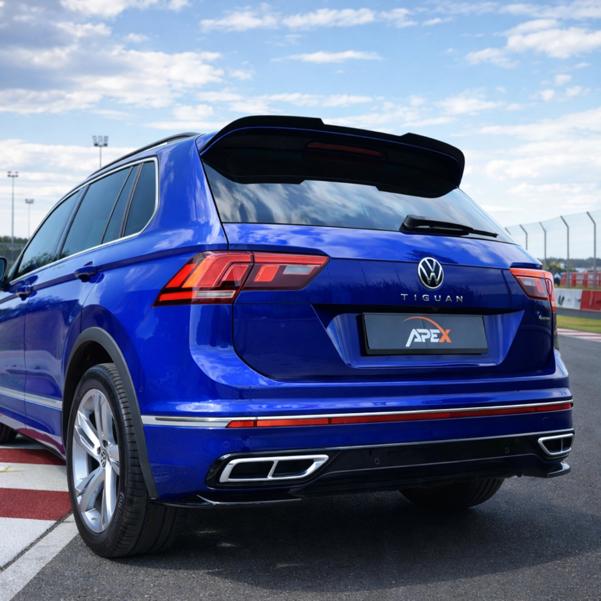 Apex Aero Design - Volkswagen Tiguan R-Line Mk2 Facelift (2020-2024) - Arka Yan Splitter 2 Parça - Rear Side Splitter