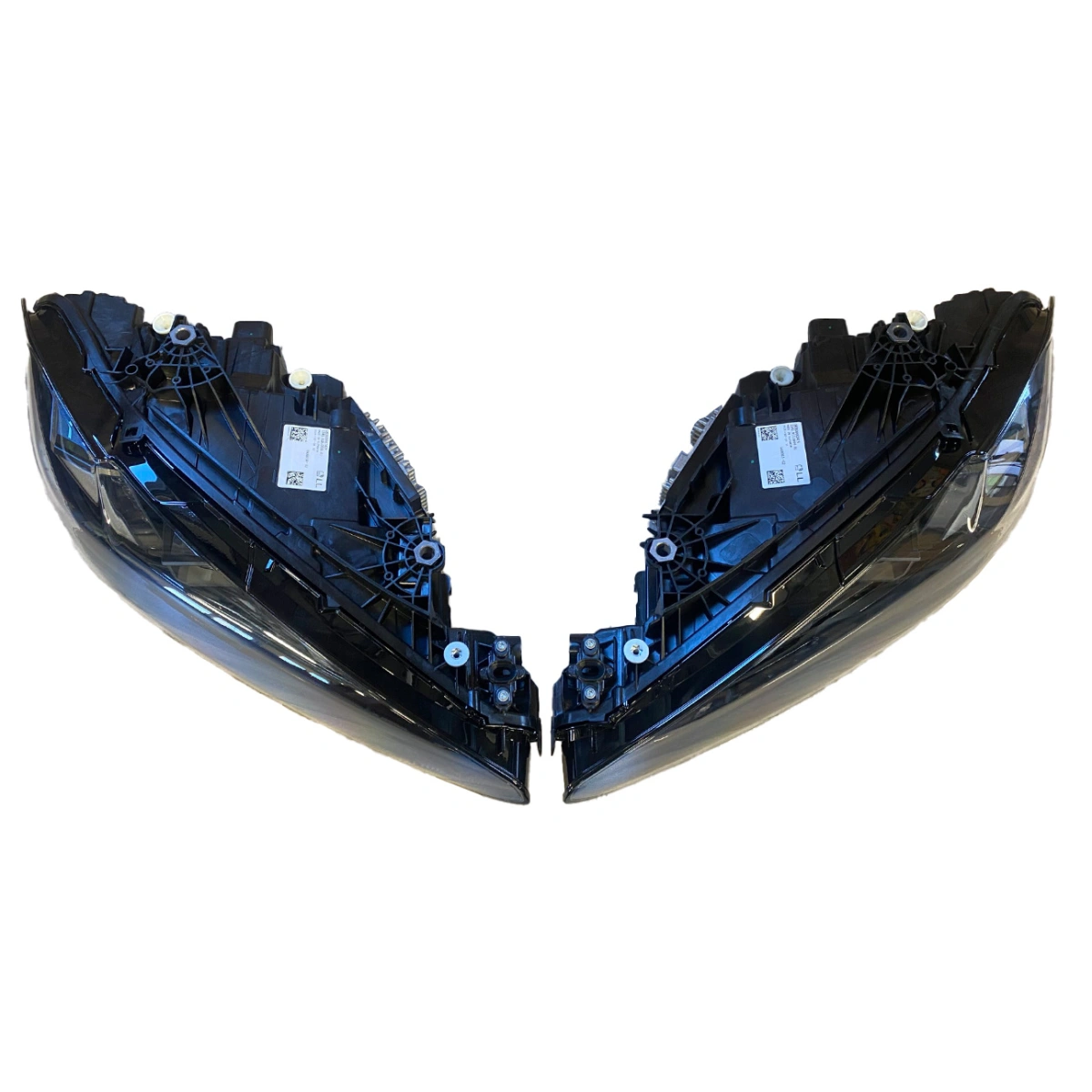 Bmw OEM Ön Far Seti LED Shadowline - G22 - G80 M3 -G82 M4 LCI - (63115A3B313-63115A3B314)