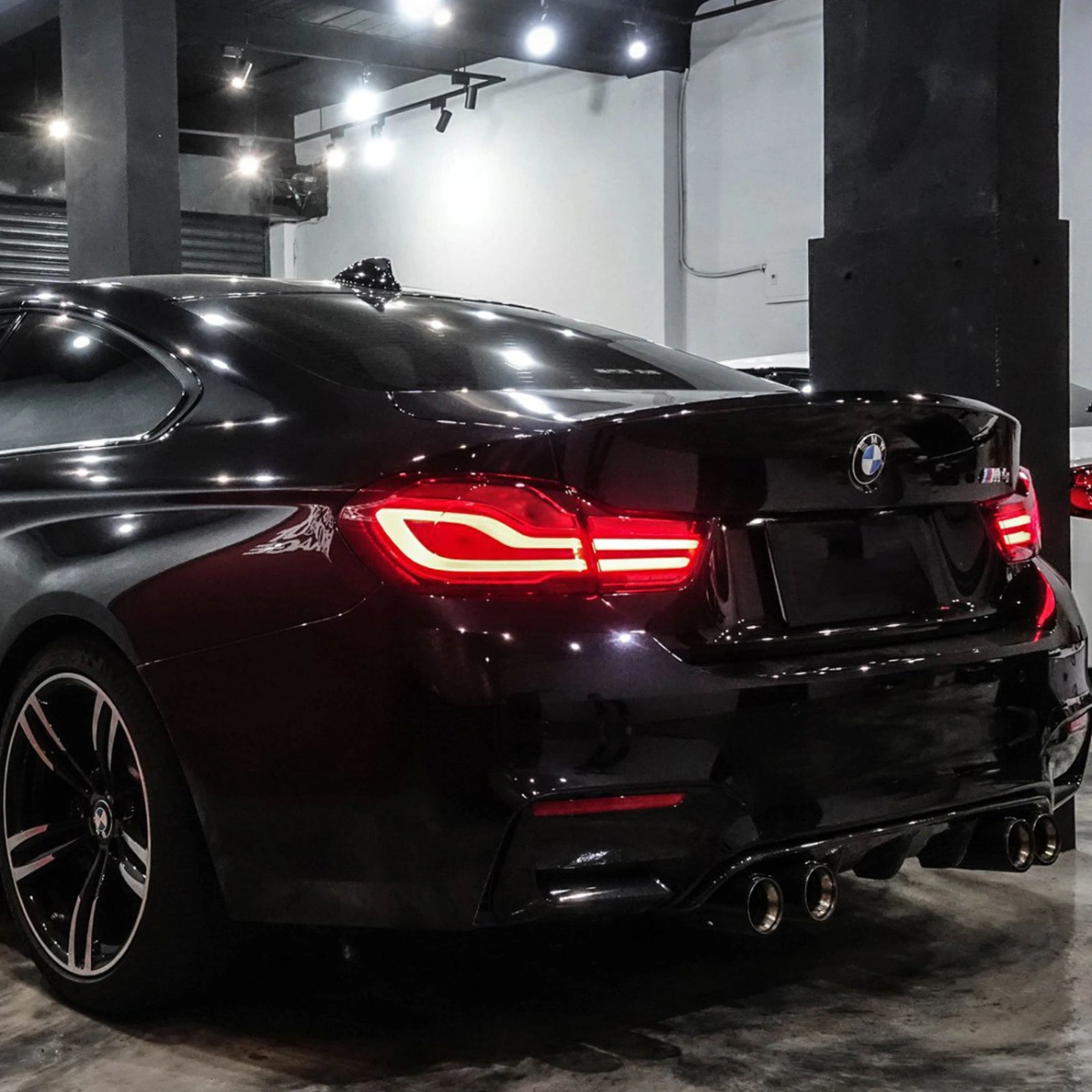 Bmw F32 LCI Dış Stop Lambası Sol Black Line ULO - 63219491575