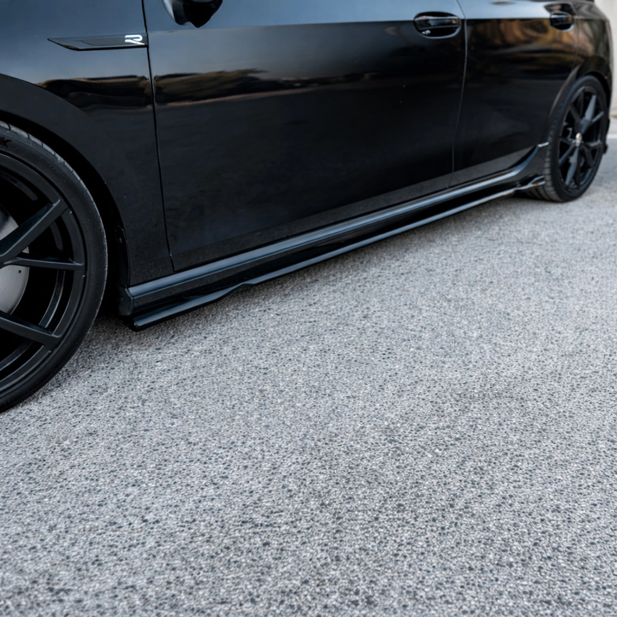 Apex Aero Design - Volkswagen Golf MK8 R (2020-2024) - Marşpiyel Seti 2 Parça - Side Skirts