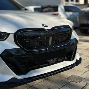 Apex Aero Design - Bmw 5 Series G60 - i5 G60 (2023+) - Ön Lip - Front Splitter