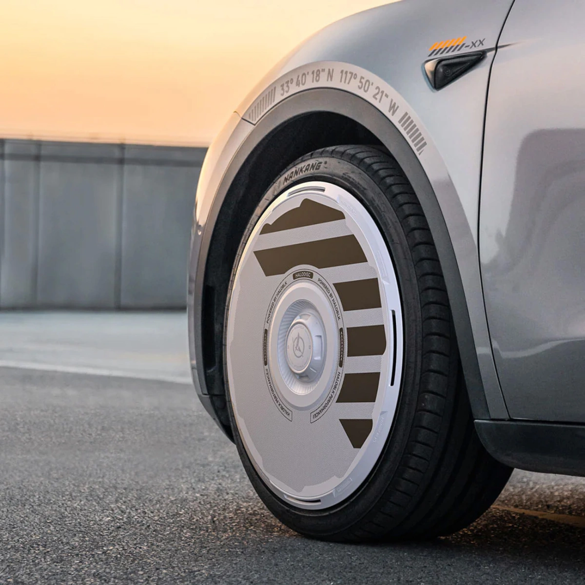 HALOBLK HALODISC 2 H-INDUSTRY - Tesla Model Y -19 inç Aerodinamik Beyaz Jant Kapağı - 4 Adet
