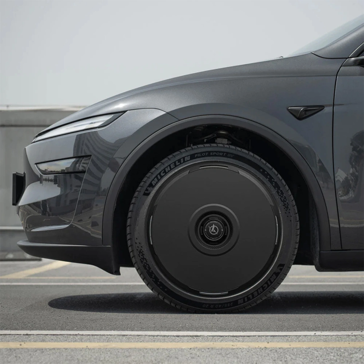 HALOBLK HALODISC 2 RTP - Tesla Model Y - 19 inç Aerodinamik Siyah Jant Kapağı - 4 Adet