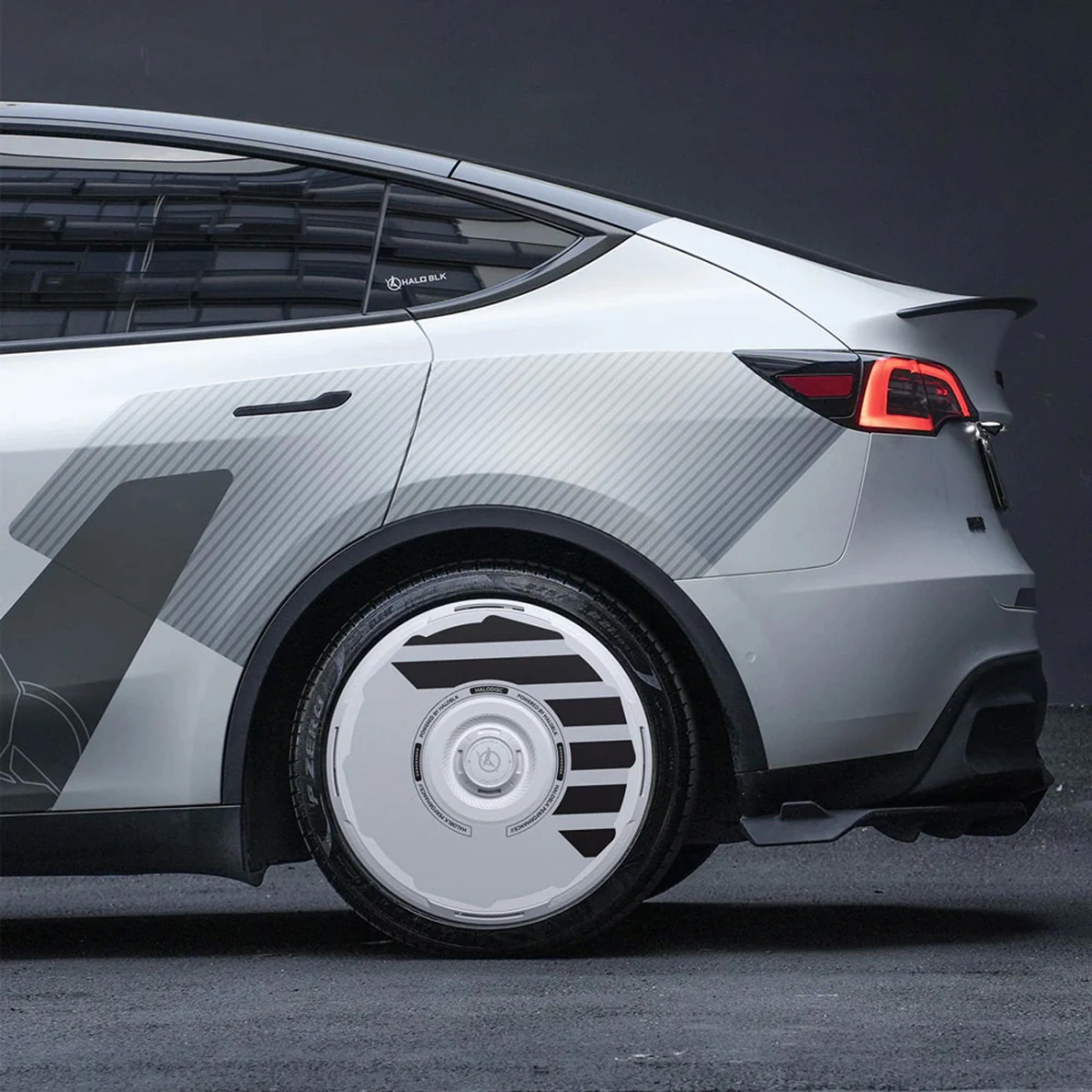 HALOBLK HALODISC 2 H-INDUSTRY - Tesla Model Y -19 inç Aerodinamik Beyaz Jant Kapağı - 4 Adet