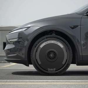 HALOBLK HALODISC 2 Silver Track - Tesla Model Y - 19 inç Aerodinamik Siyah Jant Kapağı - 4 Adet