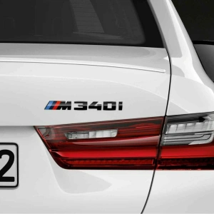 Bmw M340i Parlak Siyah Bagaj Amblemi