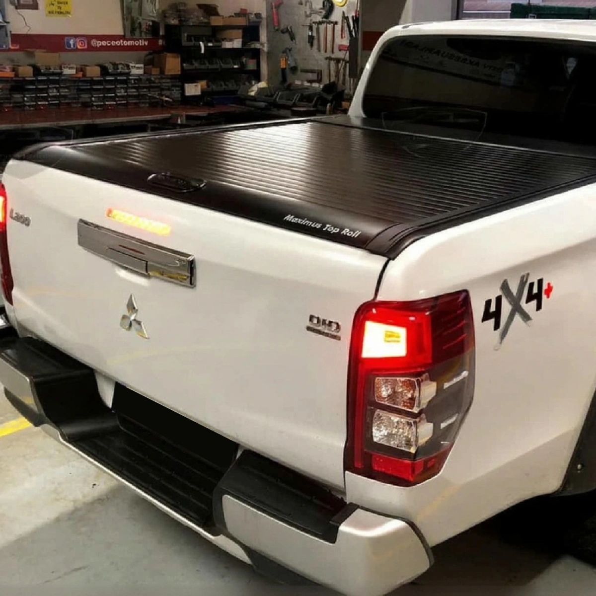 Maximus Top v1 Roller Mitsubishi L200 Sürgülü Kasa Kapağı (Siyah) - Tonneau Cover
