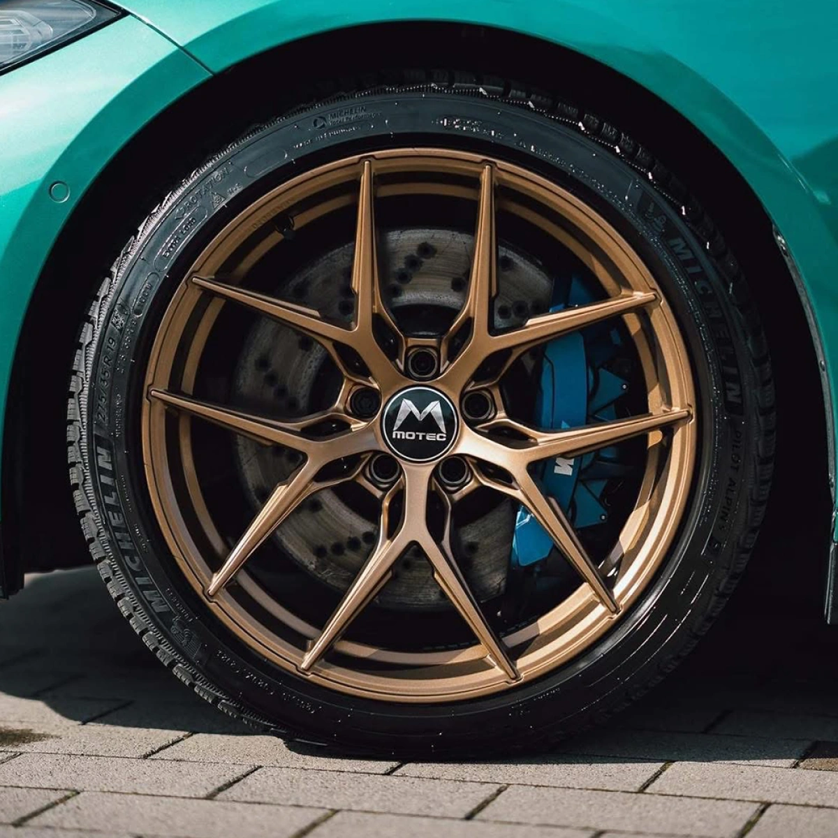 Motec MCR4-ULTIMATE Matt Bronze 8.5x19 5x112 ET45 Ø66.5 Takım Jant