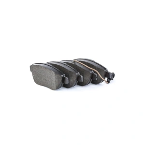 Bosch 0986424596 Ön Fren Balatası - Fiat Linea/Doblo/Bravo (2001-2023, 1.3-2.0L)