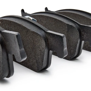 Bosch 0986424433 Ön Fren Balatası - Audi A4/A5 (2015-2020, 1.4-3.0L)