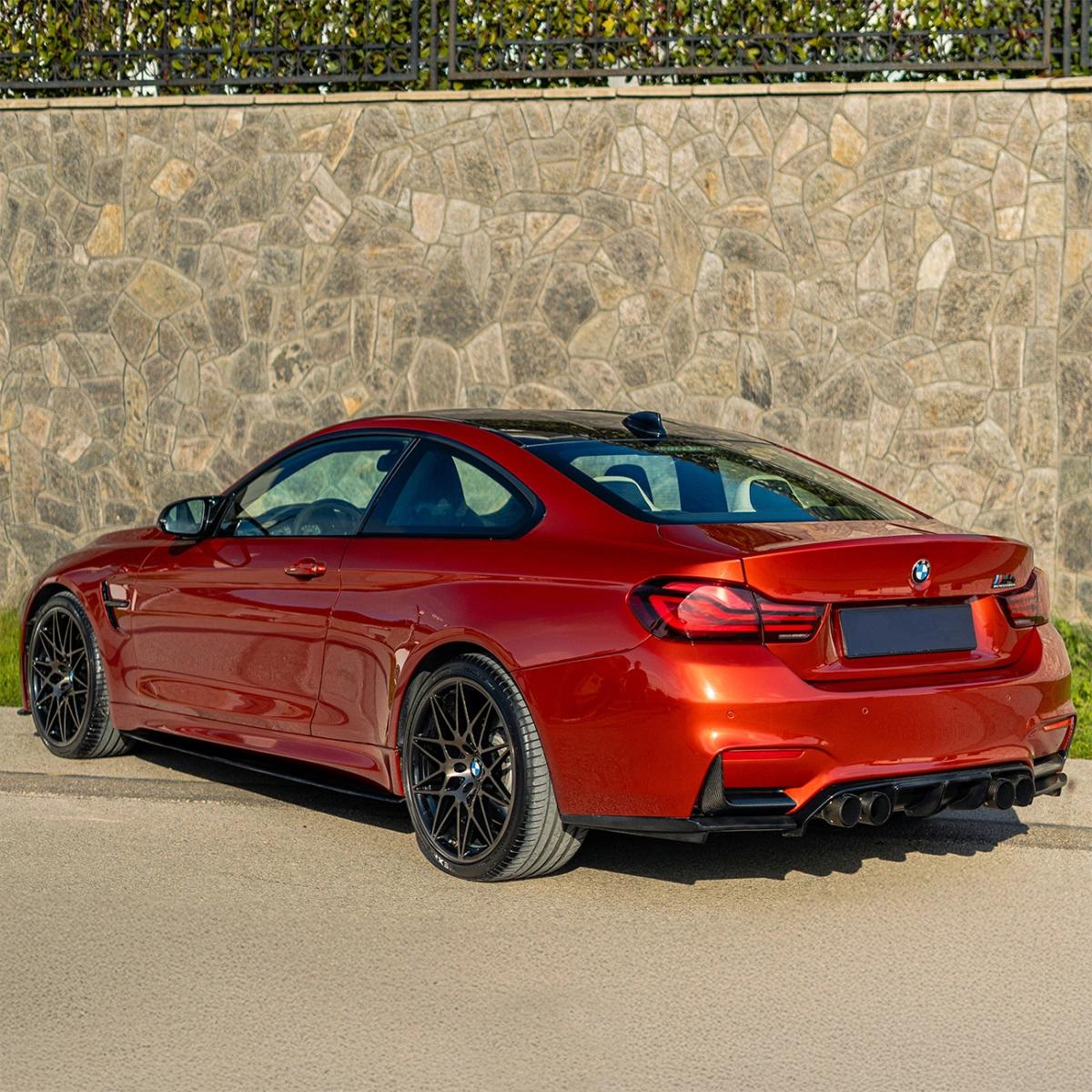 CS Carbon F8X Karbon Arka Tampon Flap - Bmw F80/F82