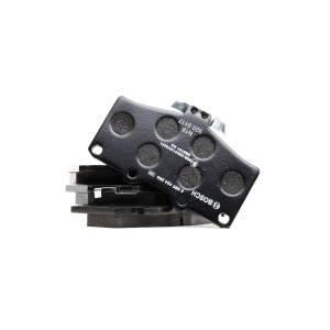 Bosch 0986424268 Ön Fren Balatası - Toyota Hilux/Land, Volkswagen Taro (1985-2015, 2.2-3.4L)