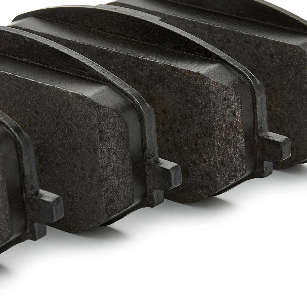 Bosch 0986460165 Ön Fren Balatası - Peugeot 5008, Citroen C4, Opel Astra (2016-2024, 1.2-2.0L)