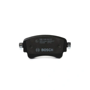 Bosch 0986494833 Arka Fren Balatası - Volkswagen Touareg, Audi A4/A6 (2015-2023, 1.4-4.0L)