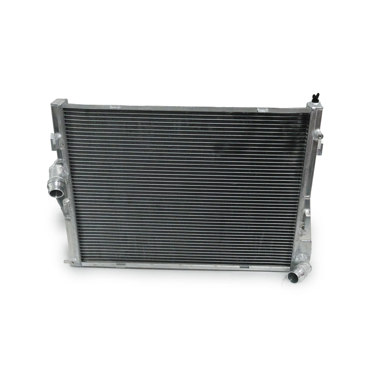 R2P Bmw E92 M3 Performans Radyatör