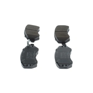 Bosch 0986494357 Ön Fren Balatası - Jeep Cherokee, Chrysler Voyager, Dodge Cara (2000-2008, 2.4-3.8L)