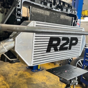 R2P Volkswagen MQB/EVO4 Intercooler + Crash Bar Kit - 1000HP CSF Core, FMIC Sistemi