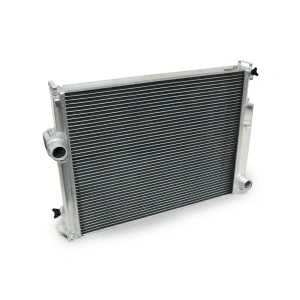 R2P Bmw E30-E36 Performans Radyatör