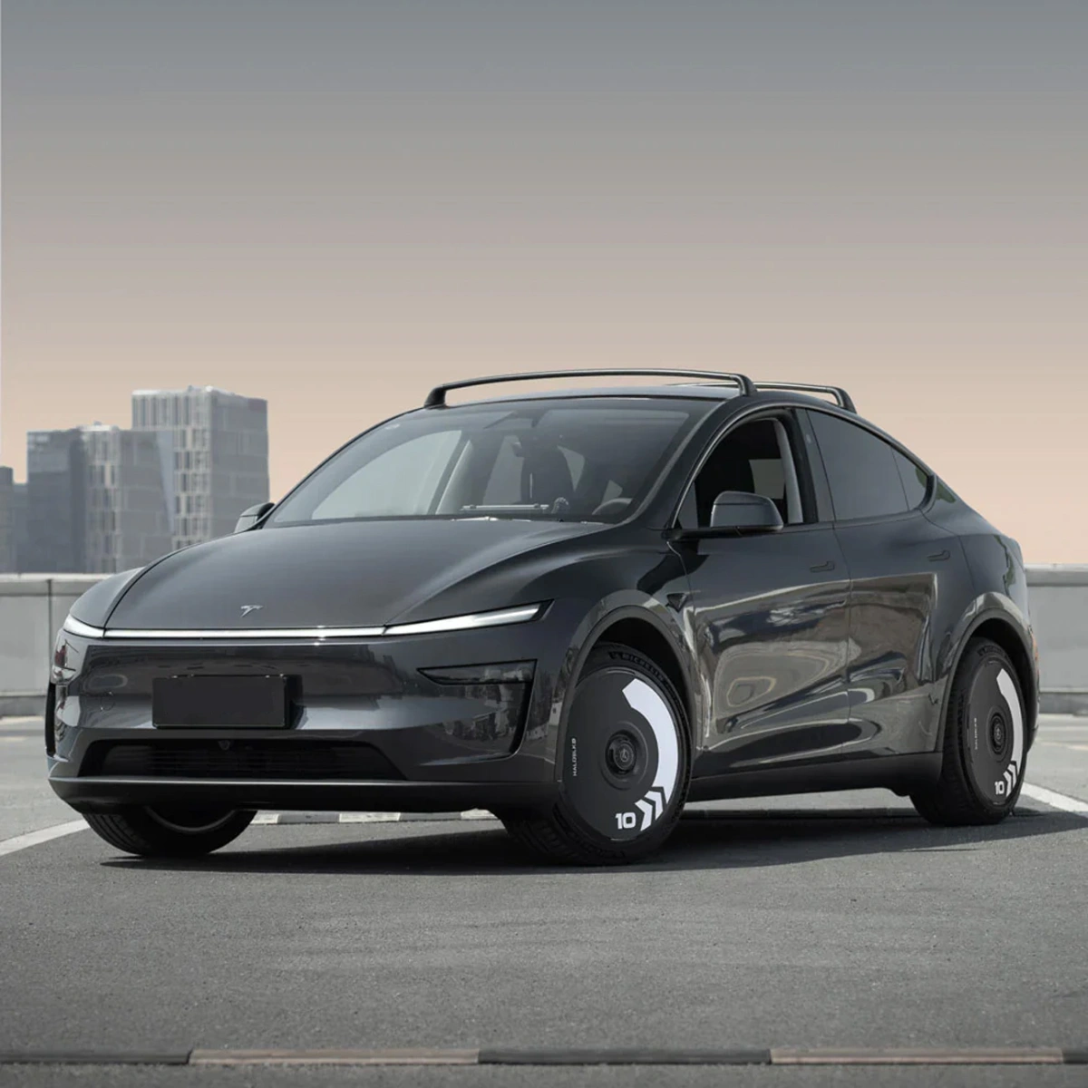 HALOBLK HALODISC 2 Arrow - Tesla Model Y - 19 inç Aerodinamik Siyah Jant Kapağı - 4 Adet