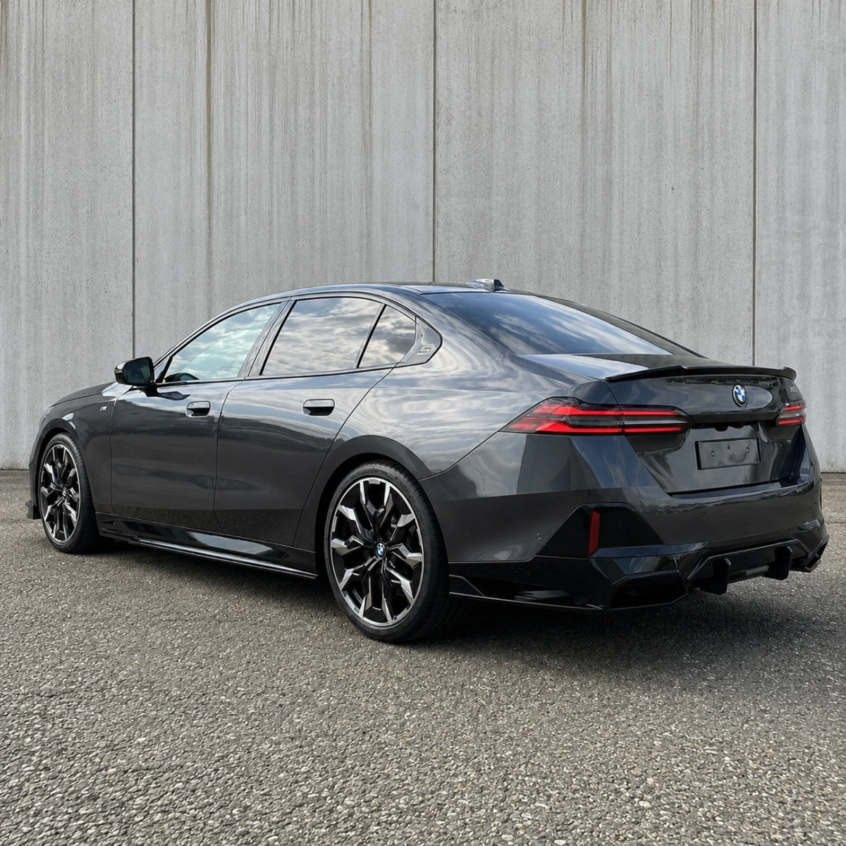 Apex Bmw 5 Series G60 (2023+) Uyumlu - Difüzör