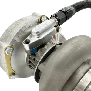 IROZ Motorsport -8AN Alçak Profil Turbo Yağ Geri Dönüş (Tahliye) Adaptörü (Cıvata Aralığı: 1.5”)