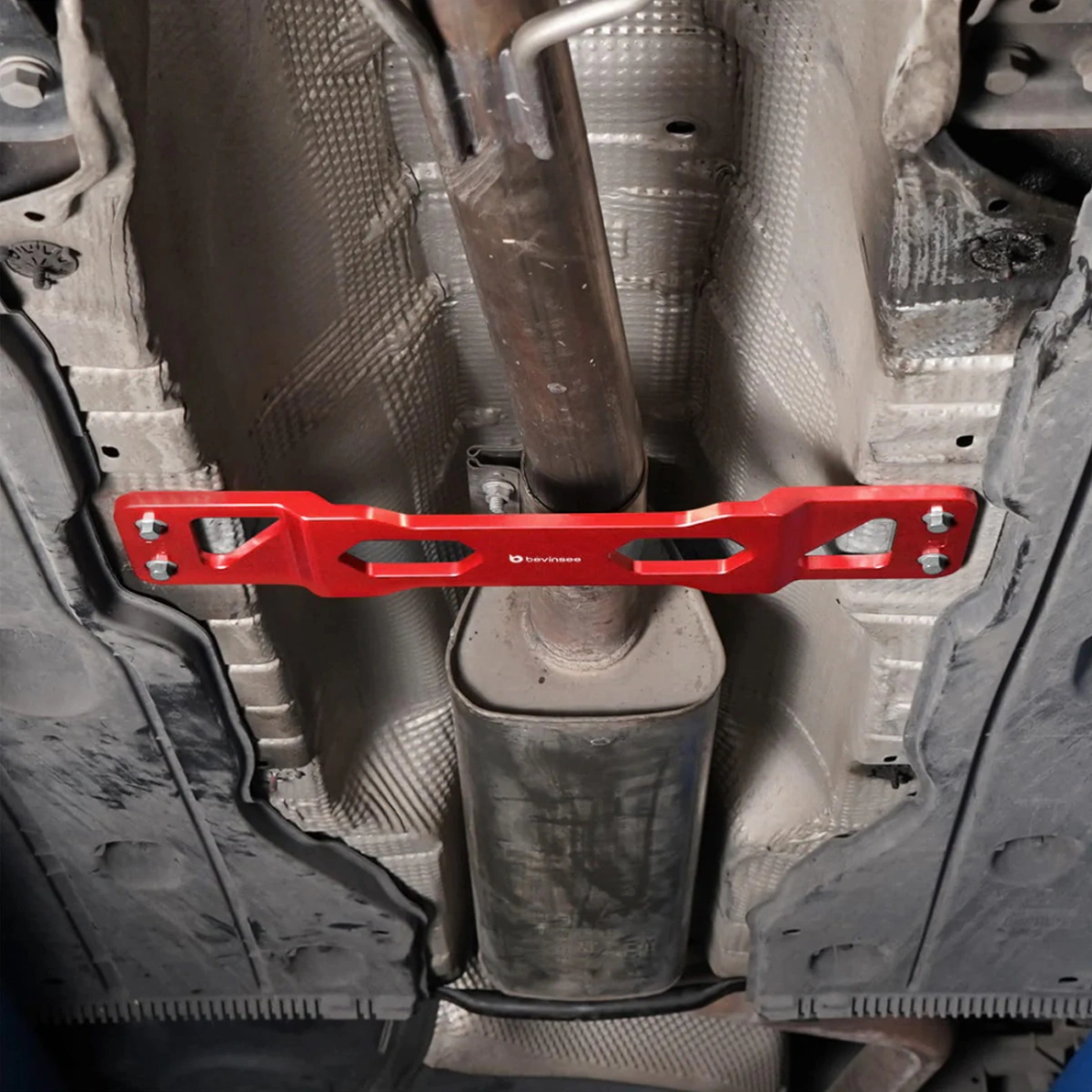 Bevinsee 91212053 Arka Tünel Güçlendirme Barı- VW Golf 7 8 Audi A3 MQB