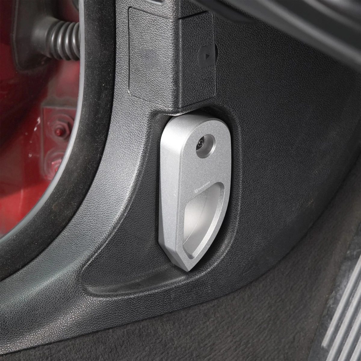 Bevinsee AL-91312128-SLV Kaput Açma Kolu Gümüş - BMW E90 E82 X1