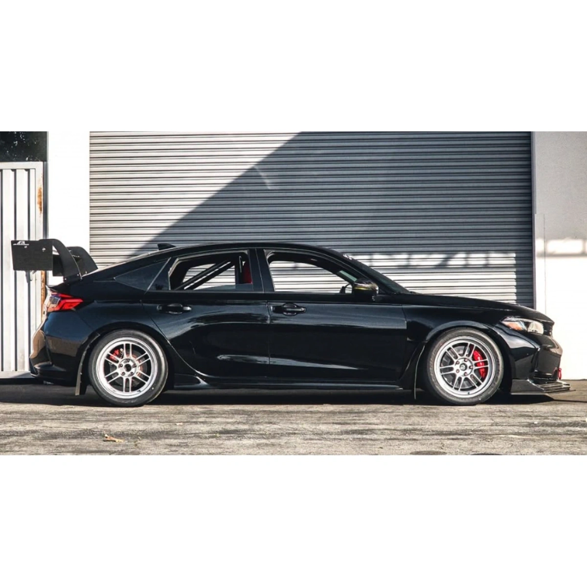 Enkei RPF1 18x8.5 5x120 ET40 Silver Racing Takım Jant (4 Adet)