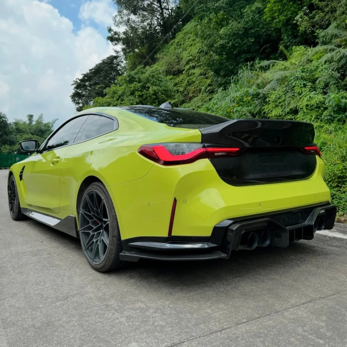 Drifton BMW G82 M4 Karbon Bagaj Kapağı - 2021+
