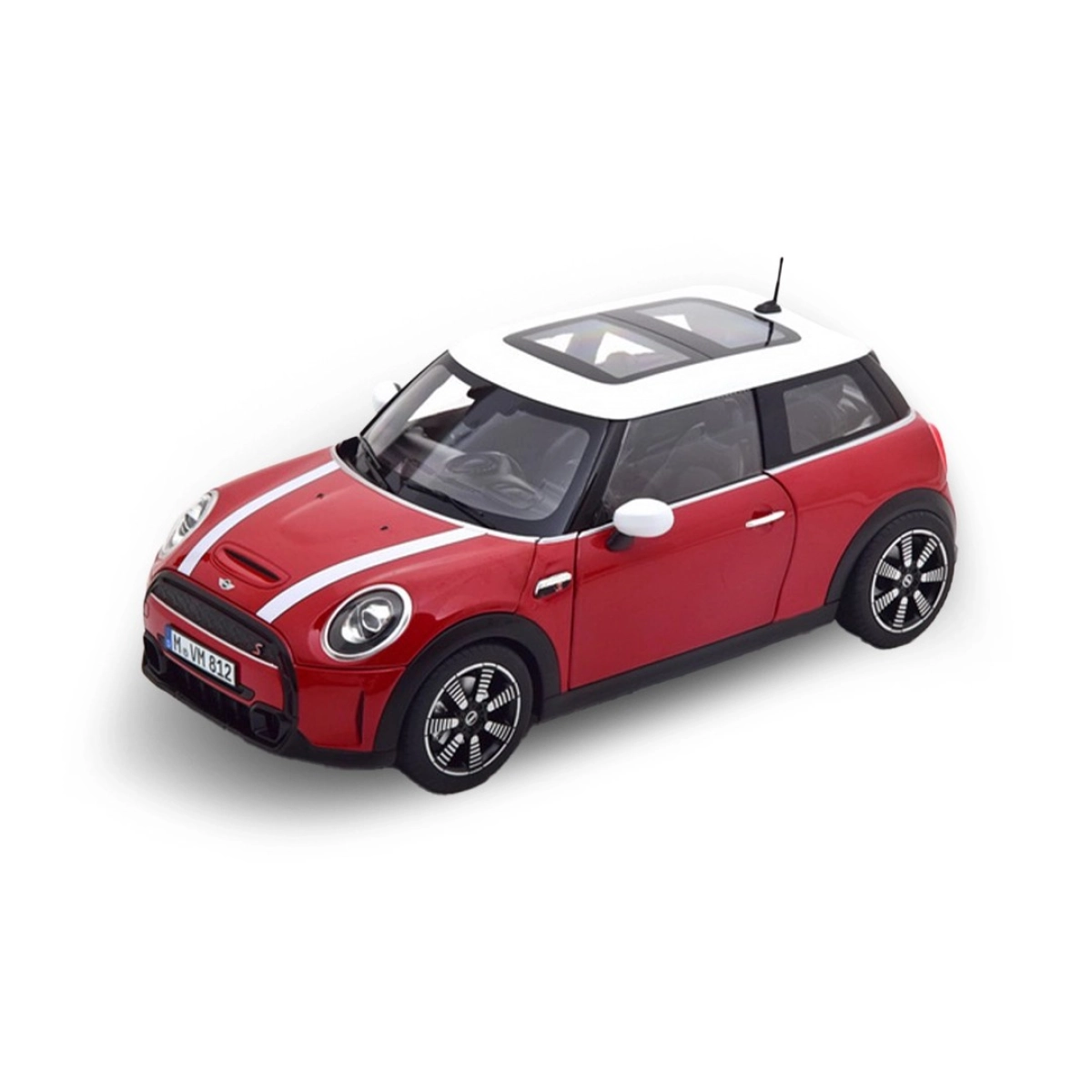 Mini Cooper SE 1.18 Diecast Model Araba