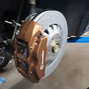 Cupra Formentor / Audi A3-S3-Q3-RSQ3 / Volkswagen / Seat Leon / Skoda SuperB Brembo 4 Pot Fren Kiti - 370x32mm