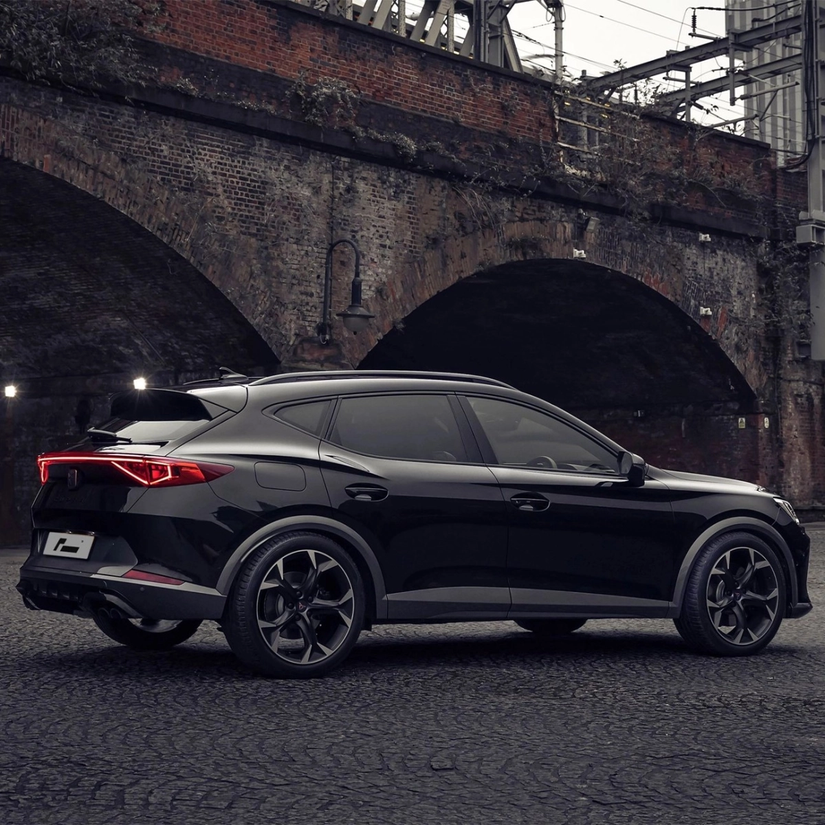 RacingLine Cupra Formentor Vz Spor Yay - 30 mm