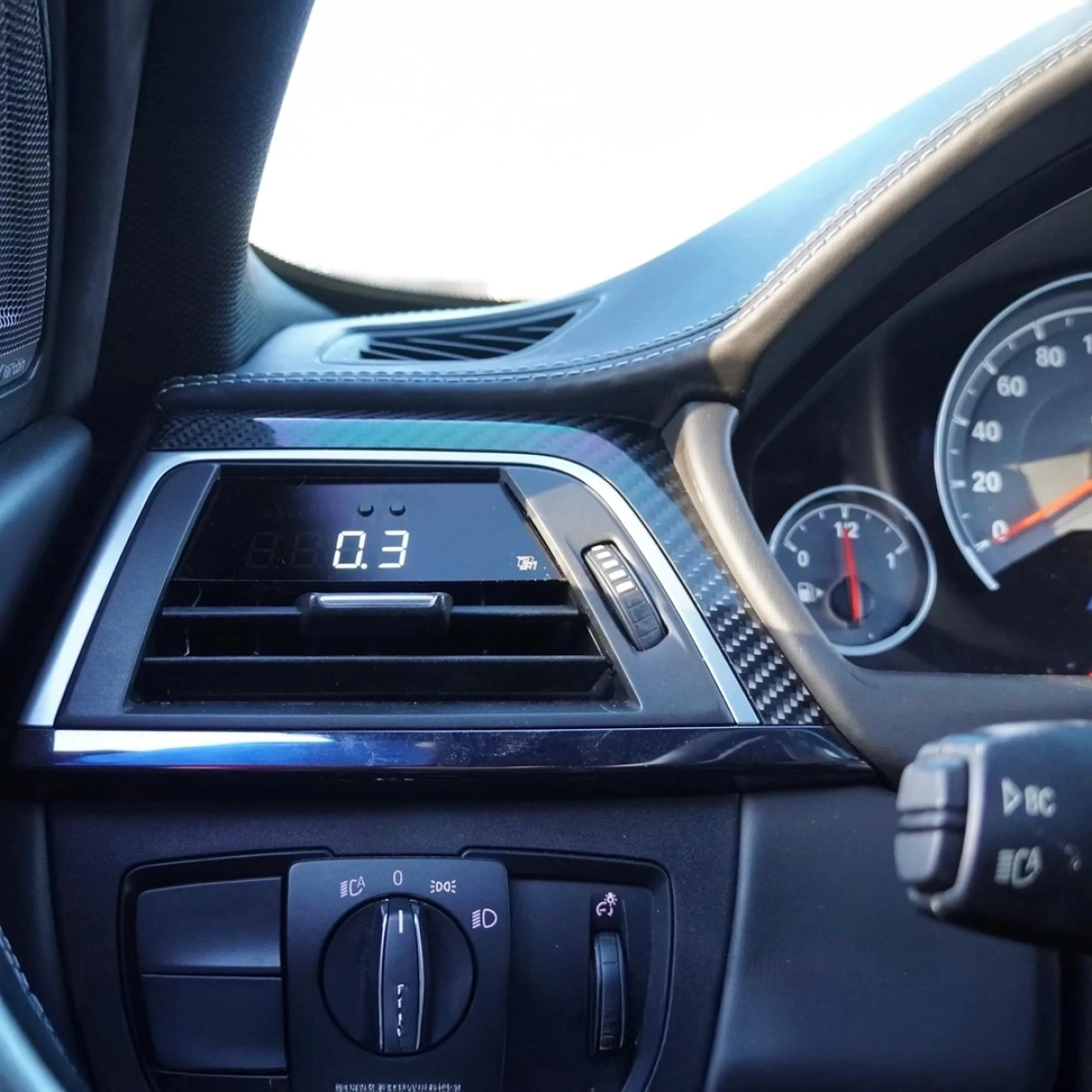 P3 Gauges P3 V3 OBD2 Bmw F30 - F32 - F80 - F82 (2011-2019) L3P3BF3W Dijital Havalandırma Göstergesi