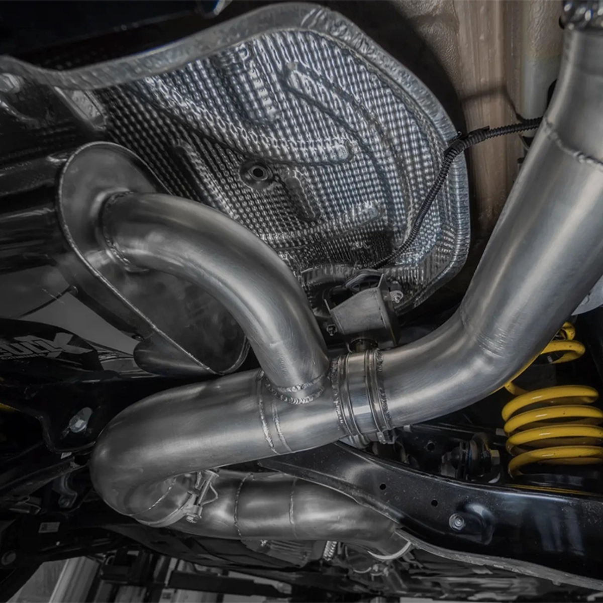 HG-Motorsport Bull-X VW Golf 8R Catback Egzoz Sistemi