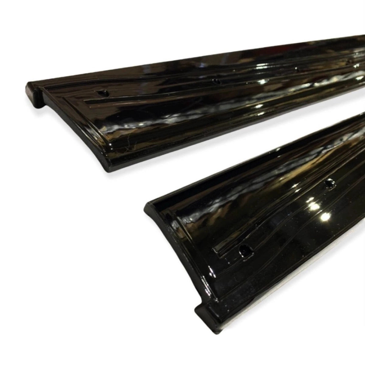 Bmw 4 Serisi F32 İçin Uyumlu 2014-2020 Piano Black Marşpiyel Lipi